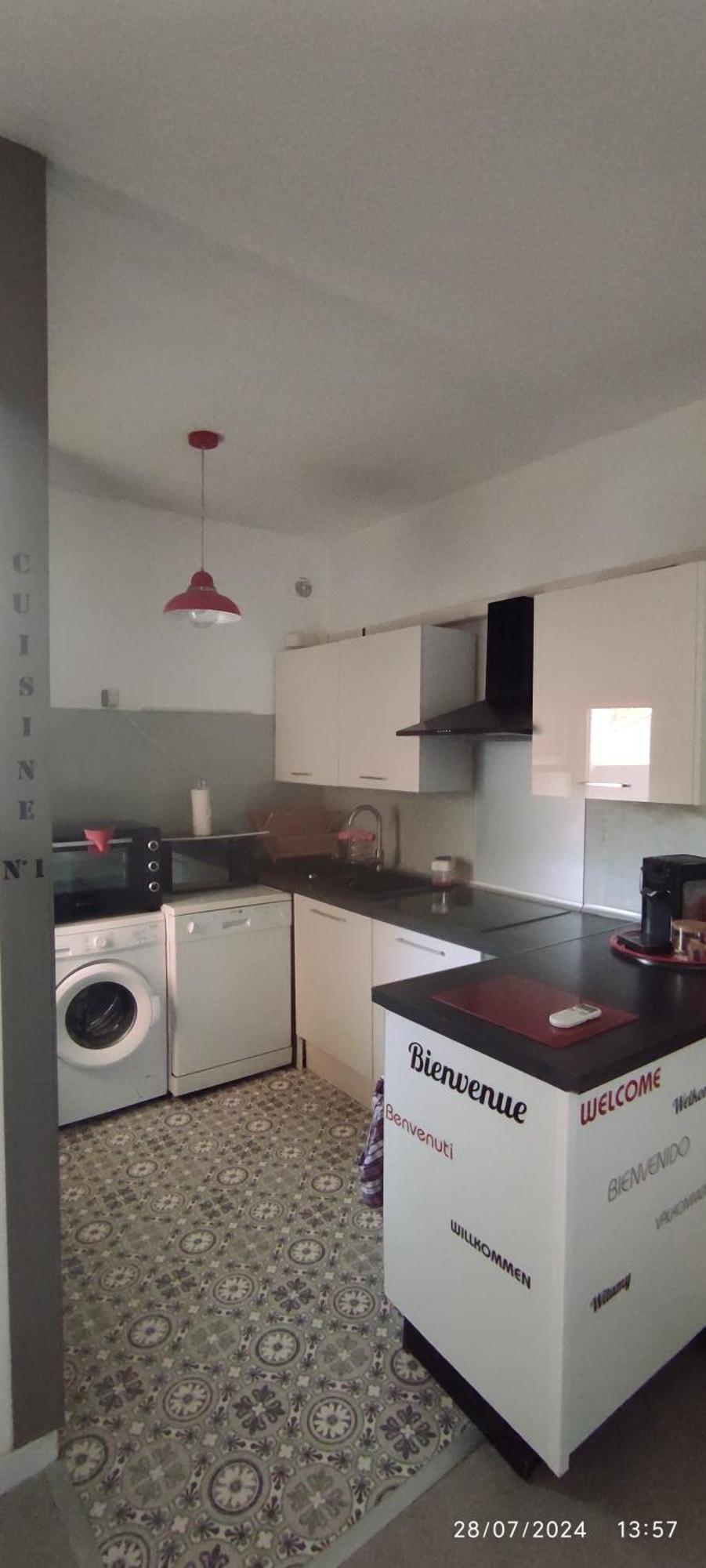 Appartement Avec Terrasse Narbonne Exterior photo